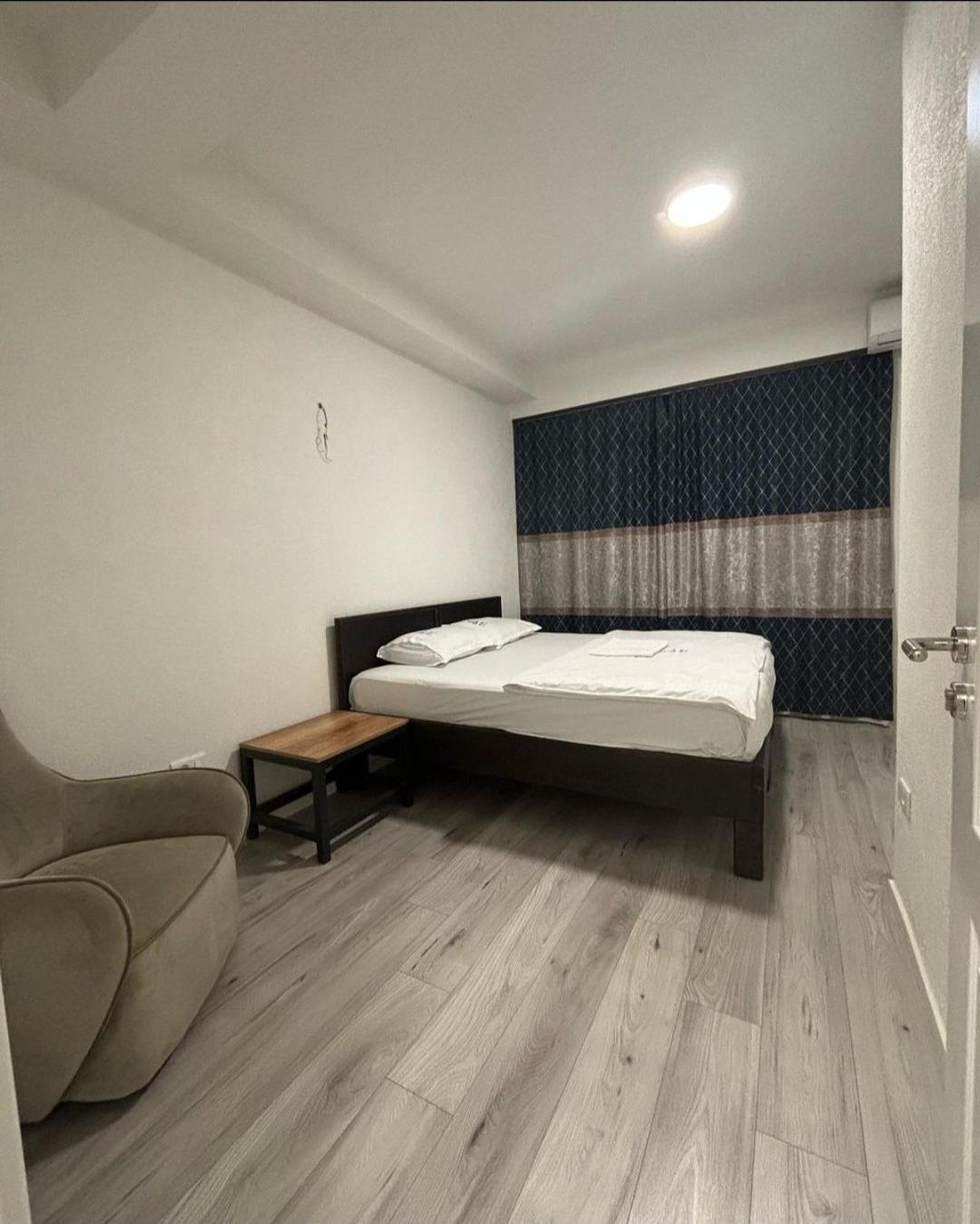 פריזרן Hotel Inn חדר תמונה